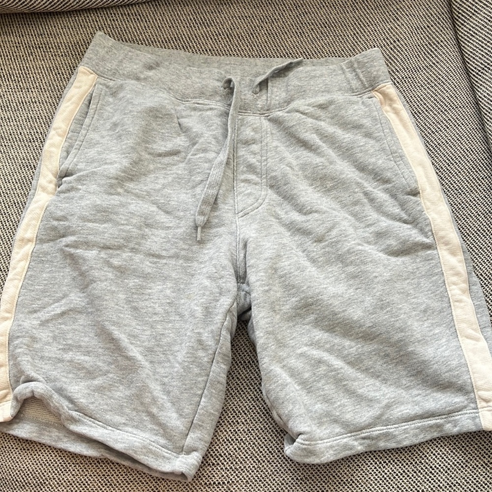 Uniqlo men shorts